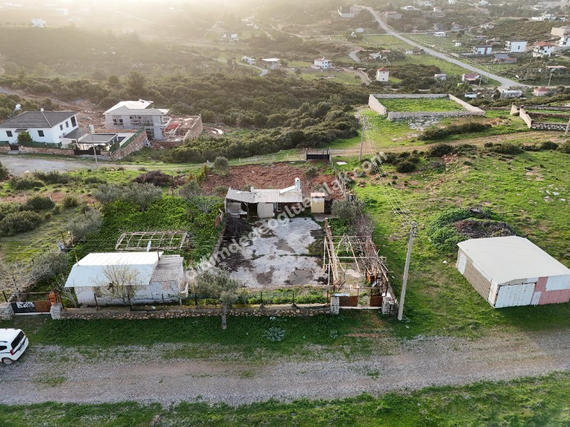 Didim Seyrantepe'de Satılık Köşe Başı Önü Park 636m2 Arsa