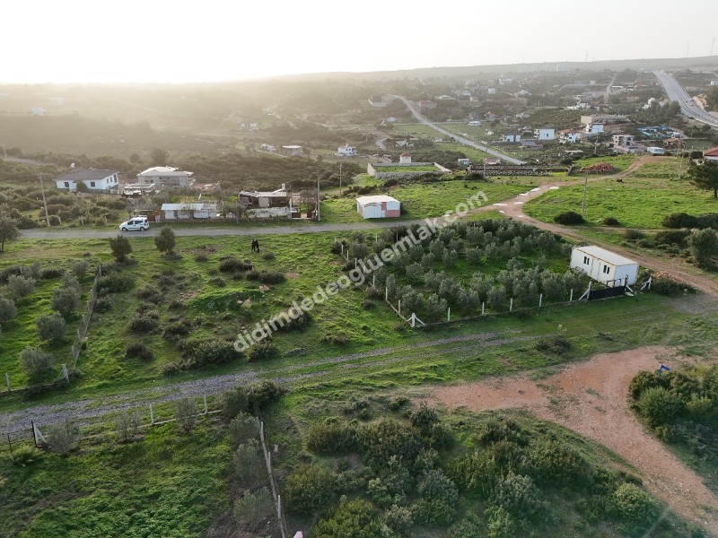 Didim Seyrantepe'de Satılık Köşe Başı Önü Park 636m2 Arsa