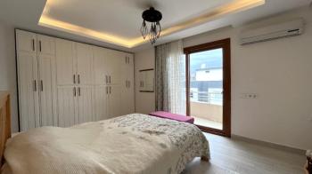 Elmas’tan Merkez’de Havuzlu Bağımsız Mutfak Efsane Metraj 3+1