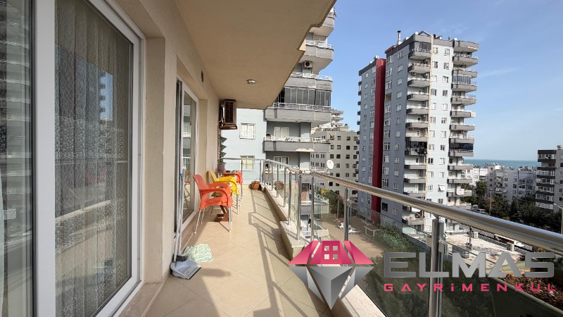 Elmas’tan Akdeniz Mh. Deniz Manzaralı Kapalı Otoparklı 3+1