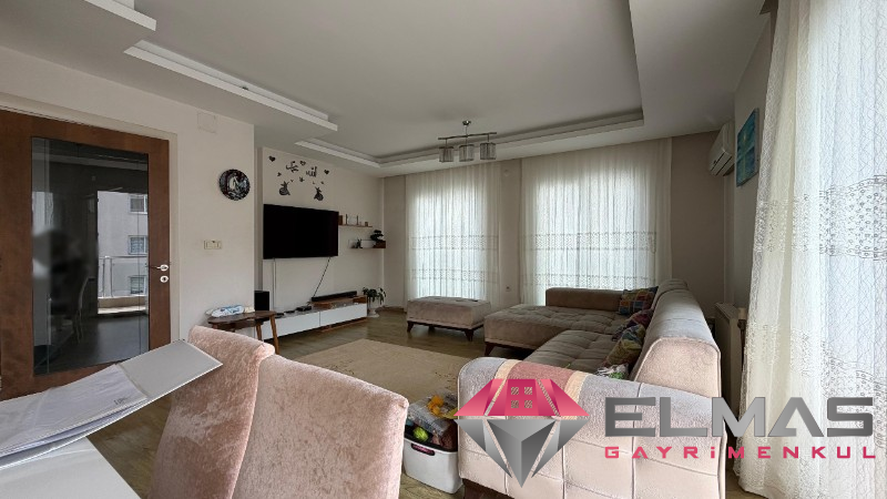 Elmas’tan Akdeniz Mh. Deniz Manzaralı Kapalı Otoparklı 3+1