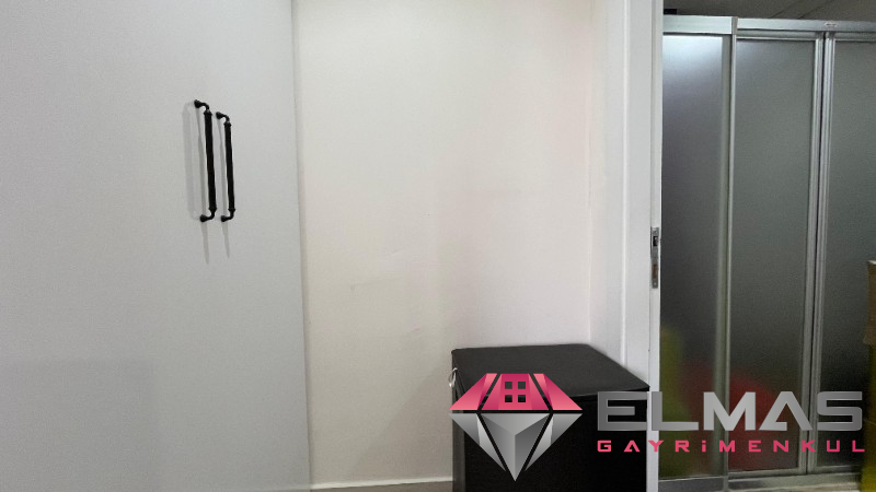 Elmas’tan Merkez’de Havuzlu Bağımsız Mutfak Efsane Metraj 3+1