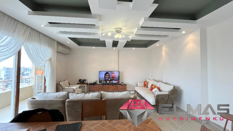 Elmas’tan Merkez’de Havuzlu Bağımsız Mutfak Efsane Metraj 3+1