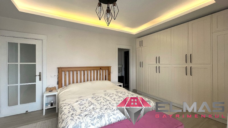 Elmas’tan Merkez’de Havuzlu Bağımsız Mutfak Efsane Metraj 3+1