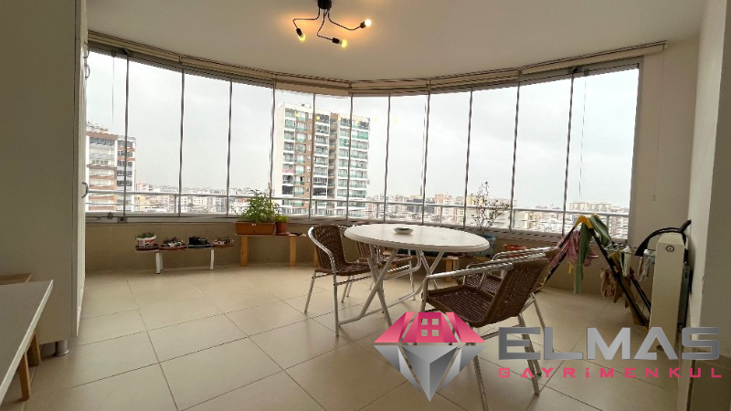 Elmas’tan Merkez’de Havuzlu Bağımsız Mutfak Efsane Metraj 3+1