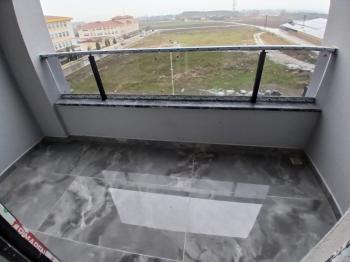 GÜVENAY - ÇORUM ULUKAVAK MAH. KEREBİ GAZİ  İOH OKULU YANI SATILIK 3+1 LÜKS DAİRE 