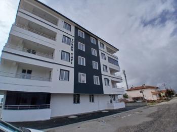GÜVENAY - ÇORUM ULUKAVAK MAH. MANDIRAEVLER MEVKİİ SATILIK 3+1 DAİRE 