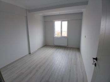 GÜVENAY - ÇORUM ULUKAVAK MAH. MANDIRAEVLER MEVKİİ SATILIK 3+1 DAİRE 