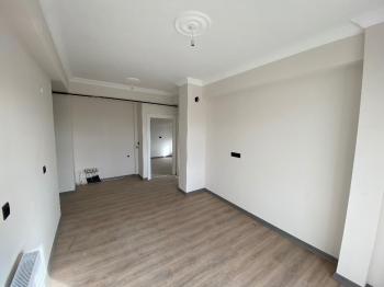 GÜVENAY - ÇORUM GÜLABİBEY MAHALLESİ KAPAKLI MEVKİİ SATILIK 2+1 DAİRE