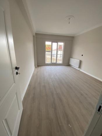 GÜVENAY - ÇORUM GÜLABİBEY MAH. KAPAKLI MEVKİİ EKİN CADDESİ YAKINI  3+1 SATILIK DAİRE 