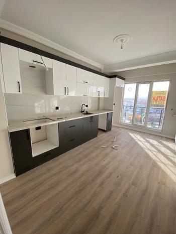 GÜVENAY - ÇORUM GÜLABİBEY MAH. KAPAKLI MEVKİİ EKİN CADDESİ YAKINI  3+1 SATILIK DAİRE 