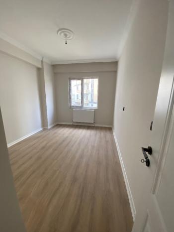 GÜVENAY - ÇORUM GÜLABİBEY MAH. KAPAKLI MEVKİİ EKİN CADDESİ YAKINI  3+1 SATILIK DAİRE 