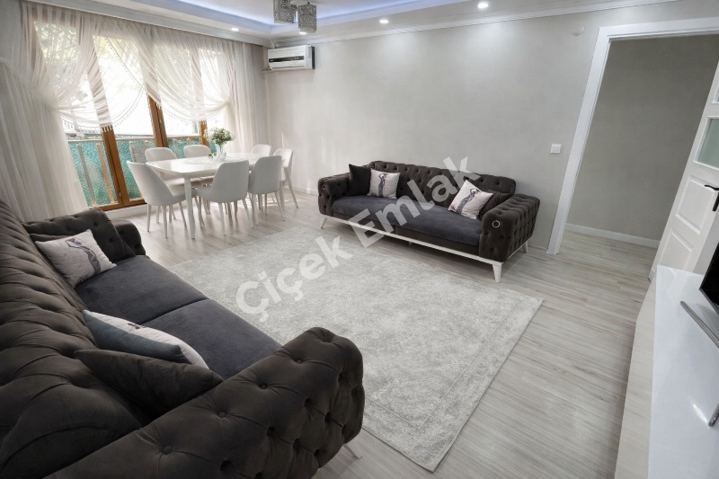 Çırçır'da 4+2 Asansörlü Otoparklı Satılık Dubleks