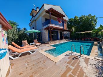 MUĞLA DALYAN 5+1 250 M2 ESYALI LÜKS SEZONLUK MÜSTAKİL HAVUZLU 3E GAYRİMENKUL