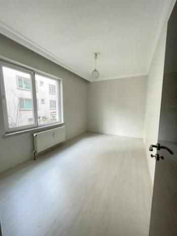 AFYON ÜÇOK EMLAKTAN SELÇUKLU MAH KİRALIK 4+1 200M² DAİRELER 