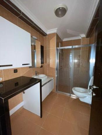 AFYON ÜÇOK EMLAKTAN SELÇUKLU MAH KİRALIK 4+1 200M² DAİRELER 