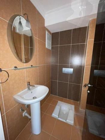 AFYON ÜÇOK EMLAKTAN SELÇUKLU MAH KİRALIK 4+1 200M² DAİRELER 