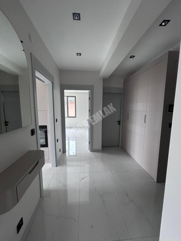 AFYON ÜÇOK EMLAKTAN BEYAZIT MAH SATILIK 2+1 80M² SIFIR LÜX DAİRELER 