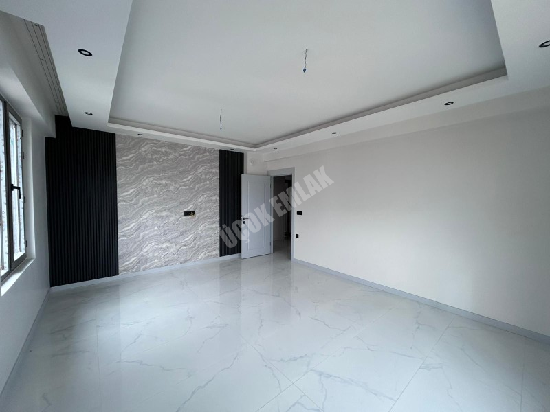 AFYON ÜÇOK EMLAKTAN BEYAZIT MAH SATILIK 2+1 80M² SIFIR LÜX DAİRELER 