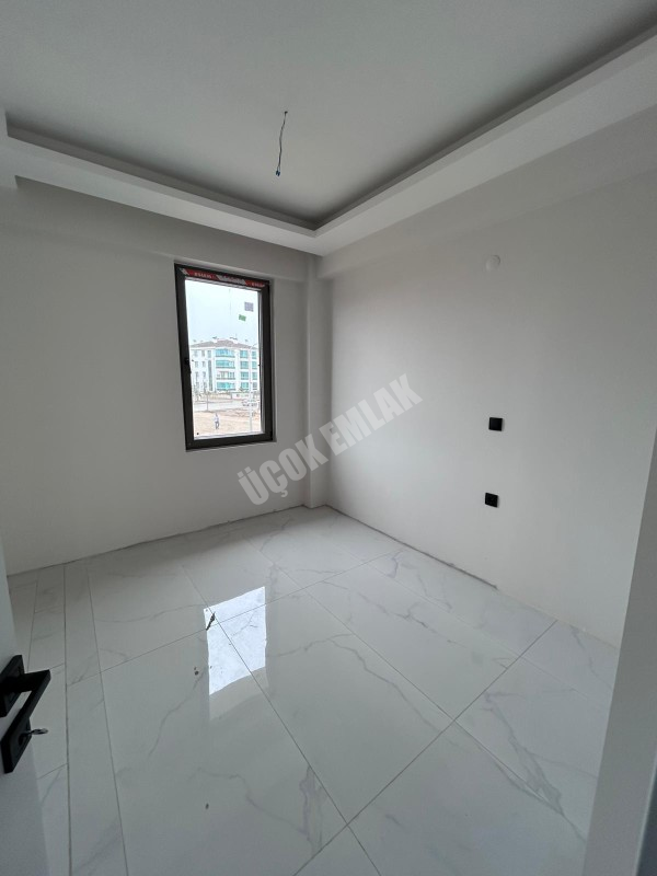 AFYON ÜÇOK EMLAKTAN BEYAZIT MAH SATILIK 2+1 80M² SIFIR LÜX DAİRELER 