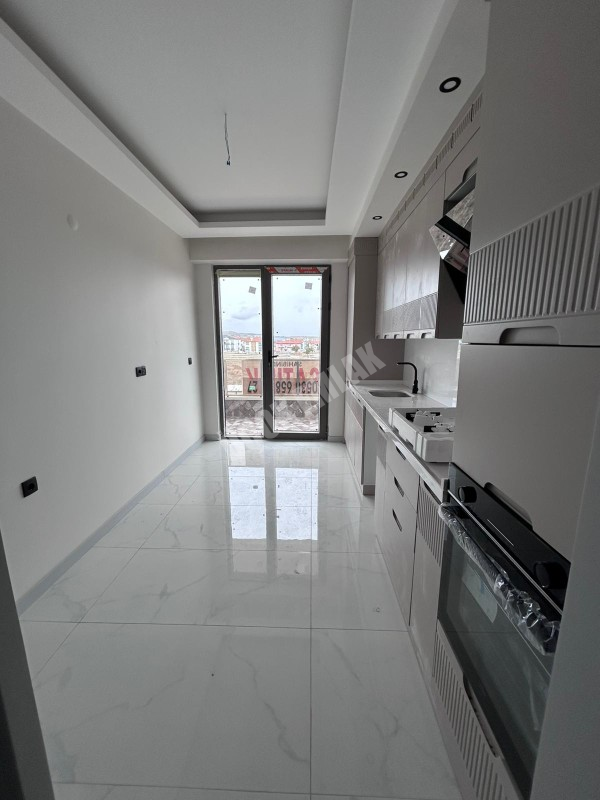 AFYON ÜÇOK EMLAKTAN BEYAZIT MAH SATILIK 2+1 80M² SIFIR LÜX DAİRELER 