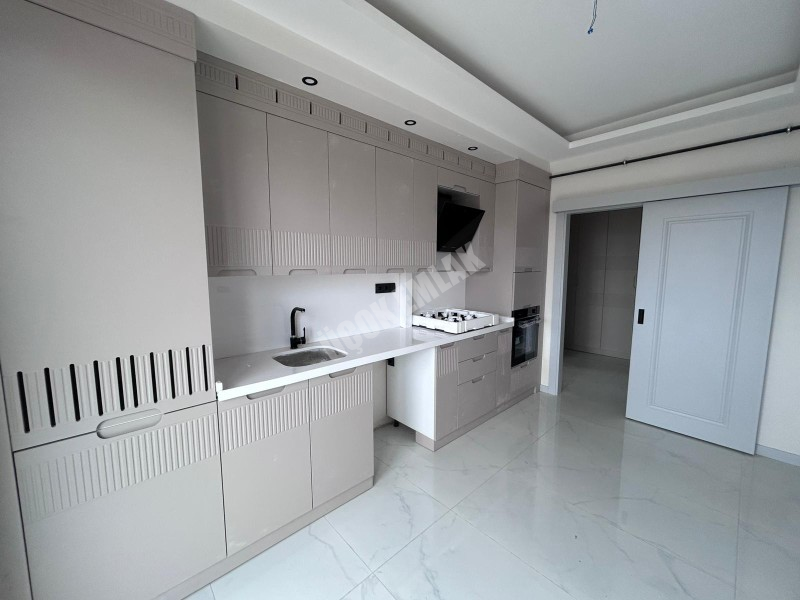 AFYON ÜÇOK EMLAKTAN BEYAZIT MAH SATILIK 2+1 80M² SIFIR LÜX DAİRELER 