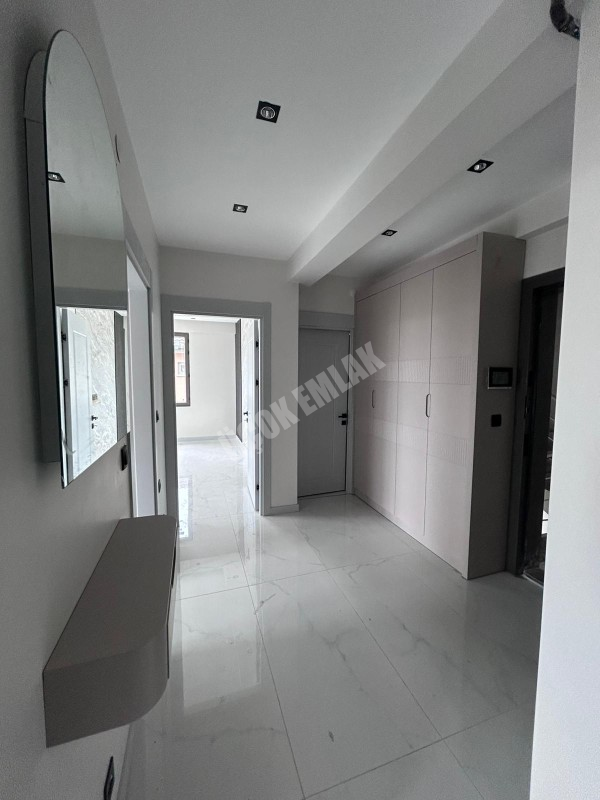 AFYON ÜÇOK EMLAKTAN BEYAZIT MAH SATILIK 2+1 80M² SIFIR LÜX DAİRELER 