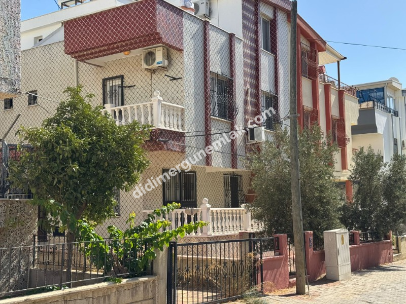 DİDİM ALTINKUM MAHALLESİ' NDE DENİZE YÜRÜME MESAFESİNDE  3+1 | FULL EŞYALI | TERASLI | AYRI MUTFAK | MÜSTAKİL BAHÇELİ | BİTİŞİK NİZAM