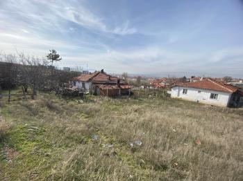 GÜVENAY - ÇORUM BAHÇELİEVLER MAH. SÜLÜKLÜEVLER  MEVKİİ SATILIK KONUT İMARLI ARSA