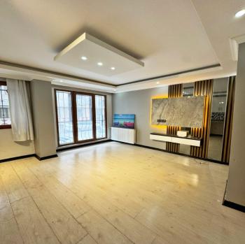 METROBÜSÜN DİBİNDE FULL DEKORLU 1+1 YÜKSEK GİRİŞ DAİRE