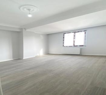 METROBÜSE YÜRÜME MESAFESİNDE FULL DEKORLU 2+1 DAİRE