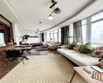 METROBÜSE YAKIN SİTE İÇİNDE YÜKSEK KAT 2+1 FIRSAT DAİRE