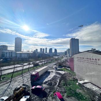 AİLE BİNASI ÖNÜ AÇIK FERAH SATILIK 2+1 DAİRE