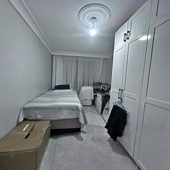 AİLE BİNASI ÖNÜ AÇIK FERAH SATILIK 2+1 DAİRE