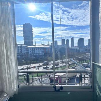 AİLE BİNASI ÖNÜ AÇIK FERAH SATILIK 2+1 DAİRE