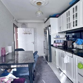 AİLE BİNASI ÖNÜ AÇIK FERAH SATILIK 2+1 DAİRE