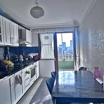 AİLE BİNASI ÖNÜ AÇIK FERAH SATILIK 2+1 DAİRE