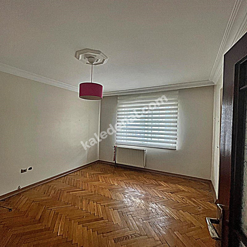 ESENKENTTE KİRALIK 4+1 SİTE İÇİ DAİRE