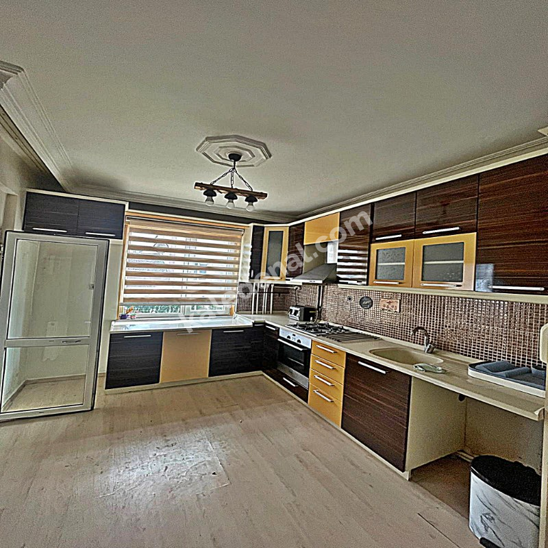 ESENKENTTE KİRALIK 4+1 SİTE İÇİ DAİRE