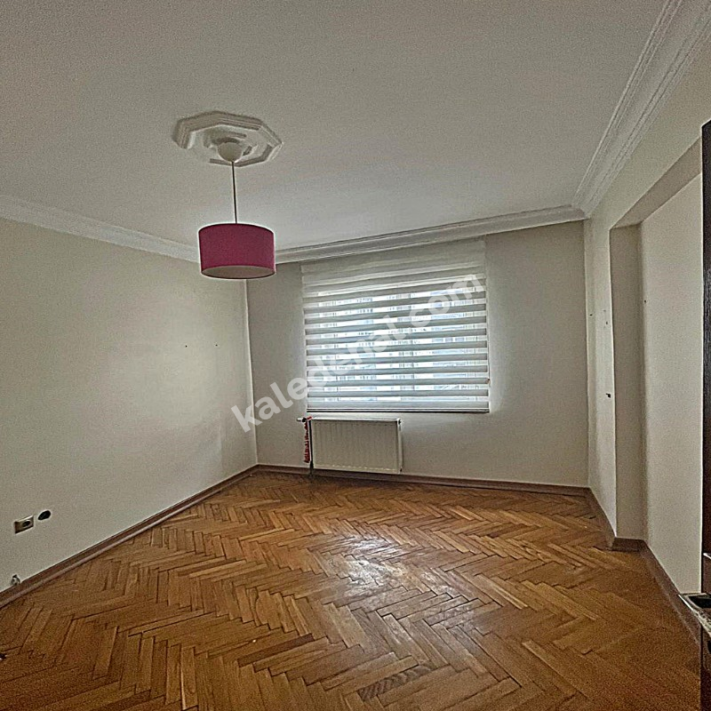 ESENKENTTE KİRALIK 4+1 SİTE İÇİ DAİRE