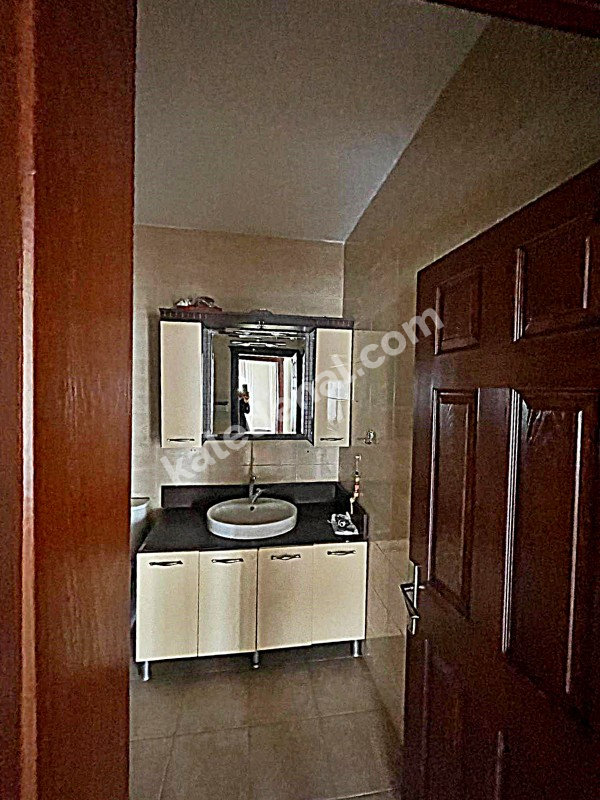 ESENKENTTE KİRALIK 4+1 SİTE İÇİ DAİRE