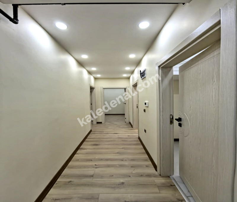 KALE YAPIDAN METRO PROJESİNE YÜRÜME MESAFESİNDE 3+1 ARA KAT DAİRE