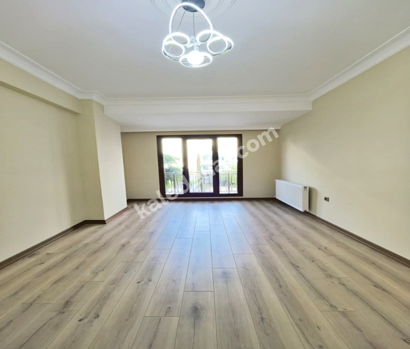 KALE YAPIDAN METRO PROJESİNE YÜRÜME MESAFESİNDE 3+1 ARA KAT DAİRE