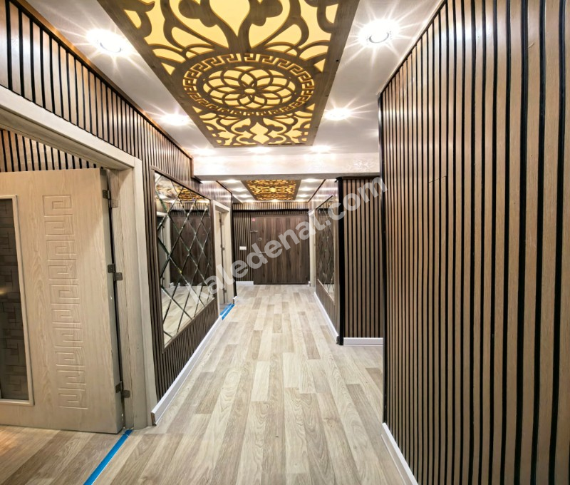 YENİKENT MAHALLESİNDE OTURUMA HAZIR TEK DAİRE ÜZERİ 3+1