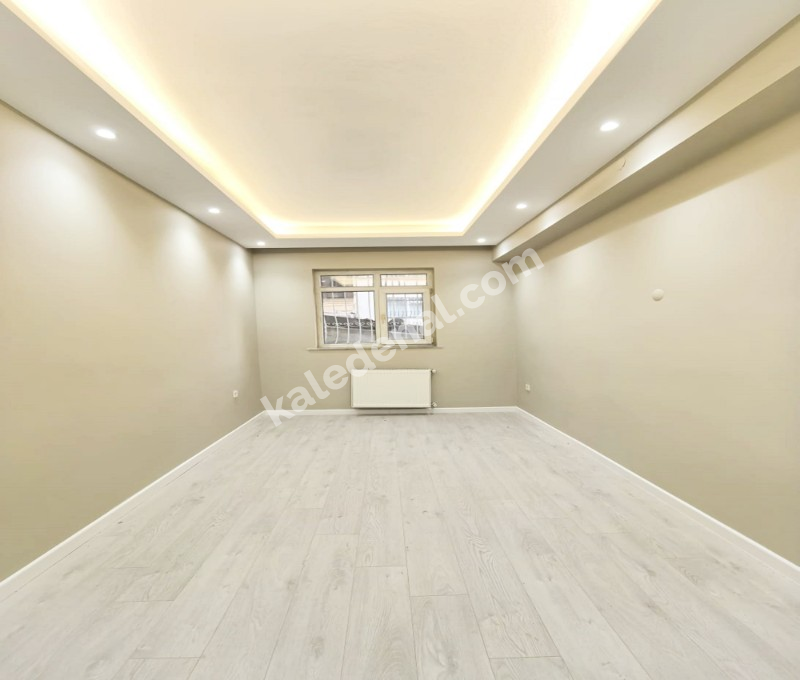 KALE YAPIDAN GENİŞ AİLELERE GÖRE UYGUN 120M2 DUZ GİRİŞ 2+1 DAİRE 