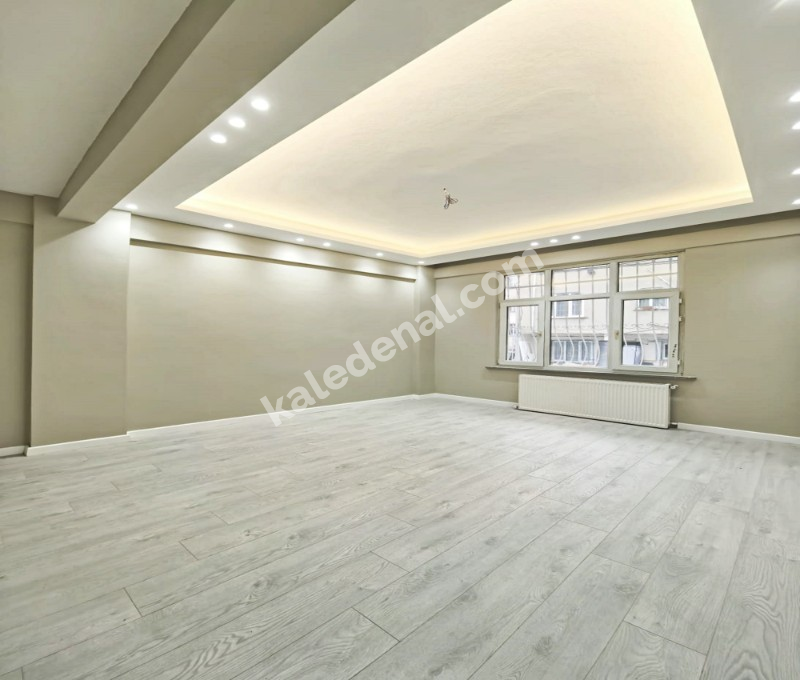 KALE YAPIDAN GENİŞ AİLELERE GÖRE UYGUN 120M2 DUZ GİRİŞ 2+1 DAİRE 