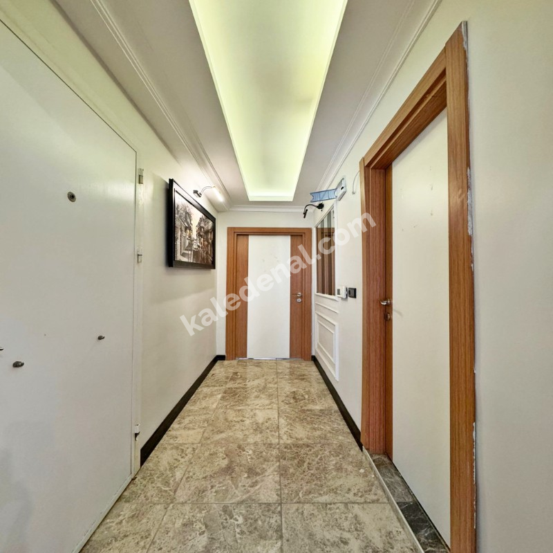 METROBÜSÜN DİBİNDE FULL DEKORLU 1+1 YÜKSEK GİRİŞ DAİRE