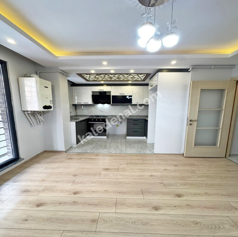 FULL DEKORLU OTURMAYA HAZIR YÜKSEK GİRİŞ 2+1 DAİRE