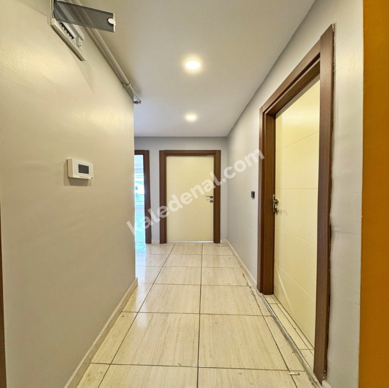 METROBÜSE YÜRÜME MESAFESİNDE GİRİŞ FİYATINA ARAKAT 2+1 DAİRE