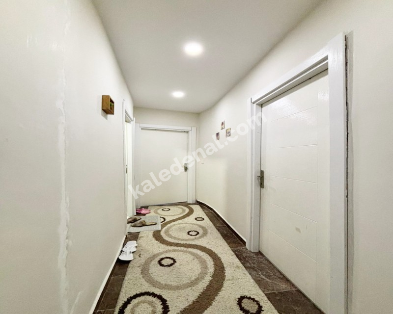 METROBÜSE YAKIN SİTE İÇİNDE YÜKSEK KAT 2+1 FIRSAT DAİRE